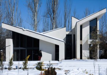 ویلای چمن-دفتر فضای خاص